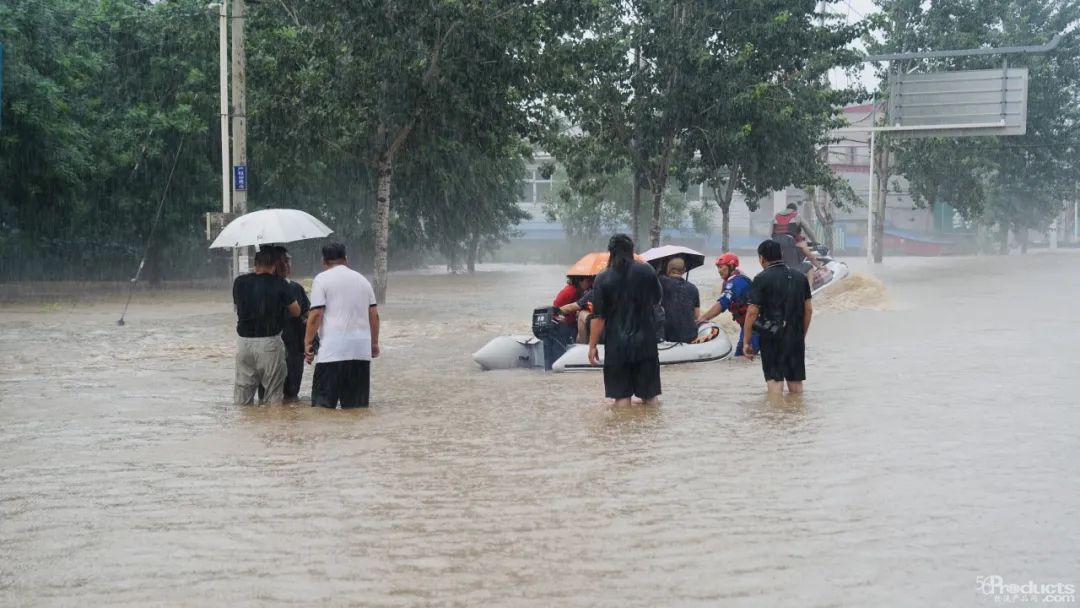 雨中.jpg